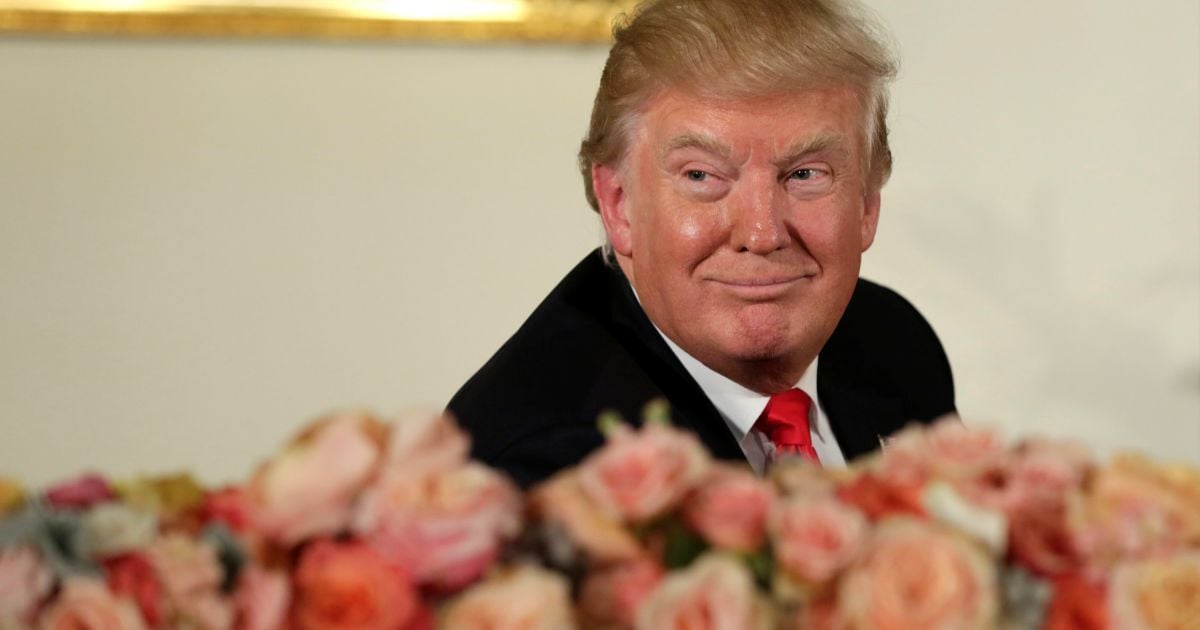 Трамп уволил исполняющую обязанности генпрокурора из-за критики своего указа