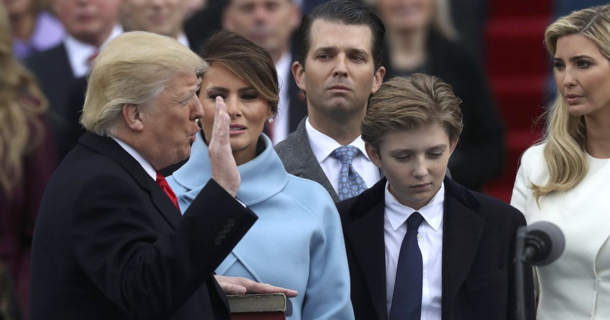 Влетели в копеечку: самая дорогая в истории США инаугурация Трампа и других президентов. Инфографика