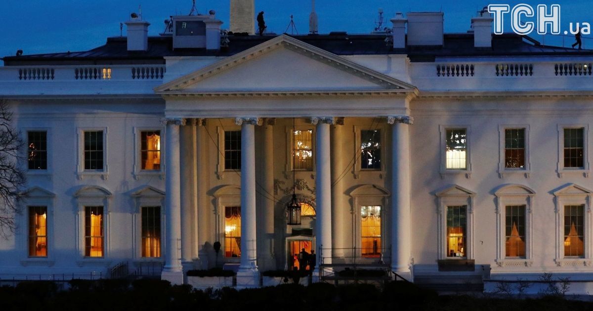 Смена риторики: в Белом доме не будут отвечать о расследовании связей Трампа и РФ