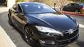 Tesla відшкодує ремонт авто чоловіка, який героїчно врятував у ДТП іншого водія