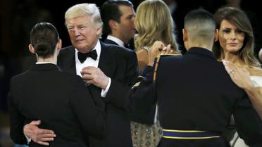 В день инаугурации Трампа состоялось три бала, два из них провели в крупнейшем выставочном зале в Вашингтоне Freedom Hall, а третий, посвященный вооруженным силам США, &mdash; в Национальном строительном музее / © Reuters