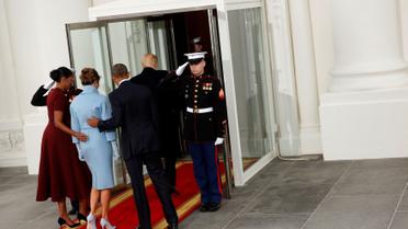 Президентський чай. Як подружжя Обам Трампа із дружиною вітали_19 / © Reuters