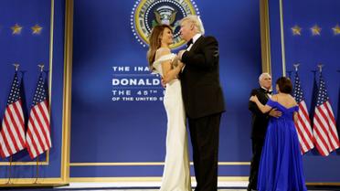 В день инаугурации Трампа состоялось три бала, два из них провели в крупнейшем выставочном зале в Вашингтоне Freedom Hall, а третий, посвященный вооруженным силам США, &mdash; в Национальном строительном музее / © Reuters