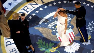 В день инаугурации Трампа состоялось три бала, два из них провели в крупнейшем выставочном зале в Вашингтоне Freedom Hall, а третий, посвященный вооруженным силам США, &mdash; в Национальном строительном музее / © Reuters