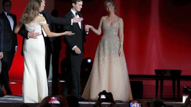 В день инаугурации Трампа состоялось три бала, два из них провели в крупнейшем выставочном зале в Вашингтоне Freedom Hall, а третий, посвященный вооруженным силам США, &mdash; в Национальном строительном музее / © Reuters