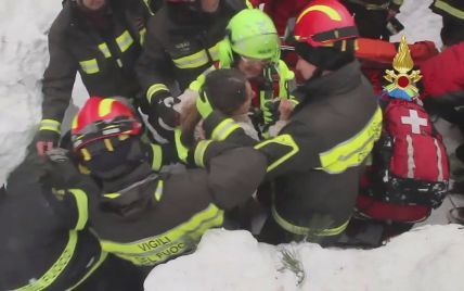 Снігова трагедія: кількість загиблих під завалами готелю в Італії зросла до шести осіб