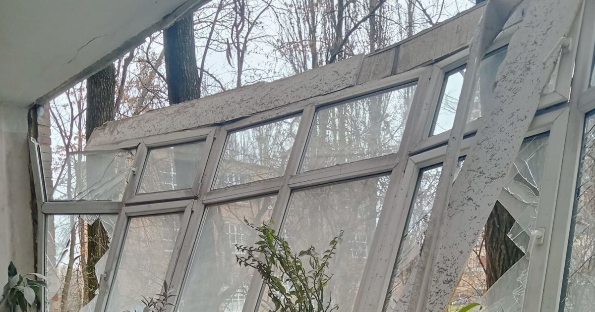 Пошкодження частини художньої академії ім. Бойчука після ракетного удару по Києву / Фото / Facebook: Мирослав Вайда