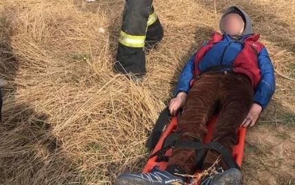 Кричал и просил о помощи: в Запорожье мужчина упал в 15-метровый котлован