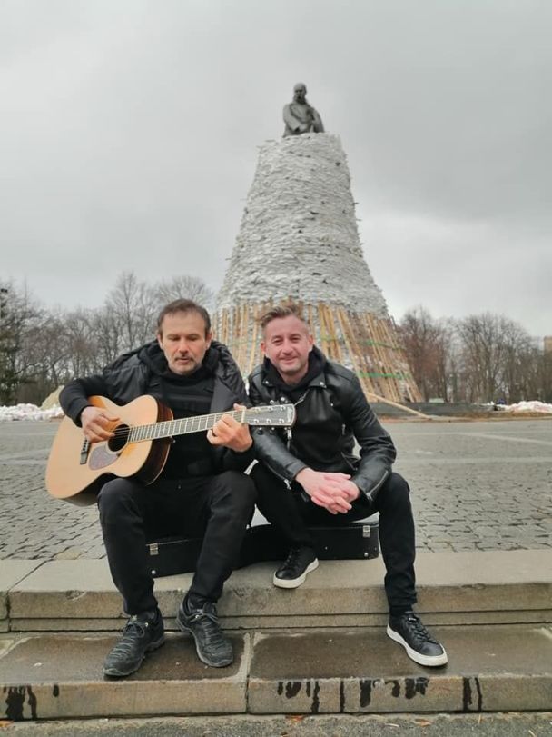 Святослав Вакарчук и Сергей Жадан / © 