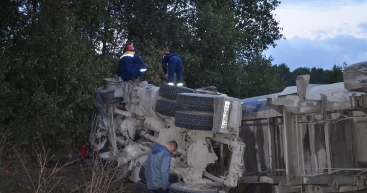 аварія в Єкатеринбурзі_6 / © МНС Росії