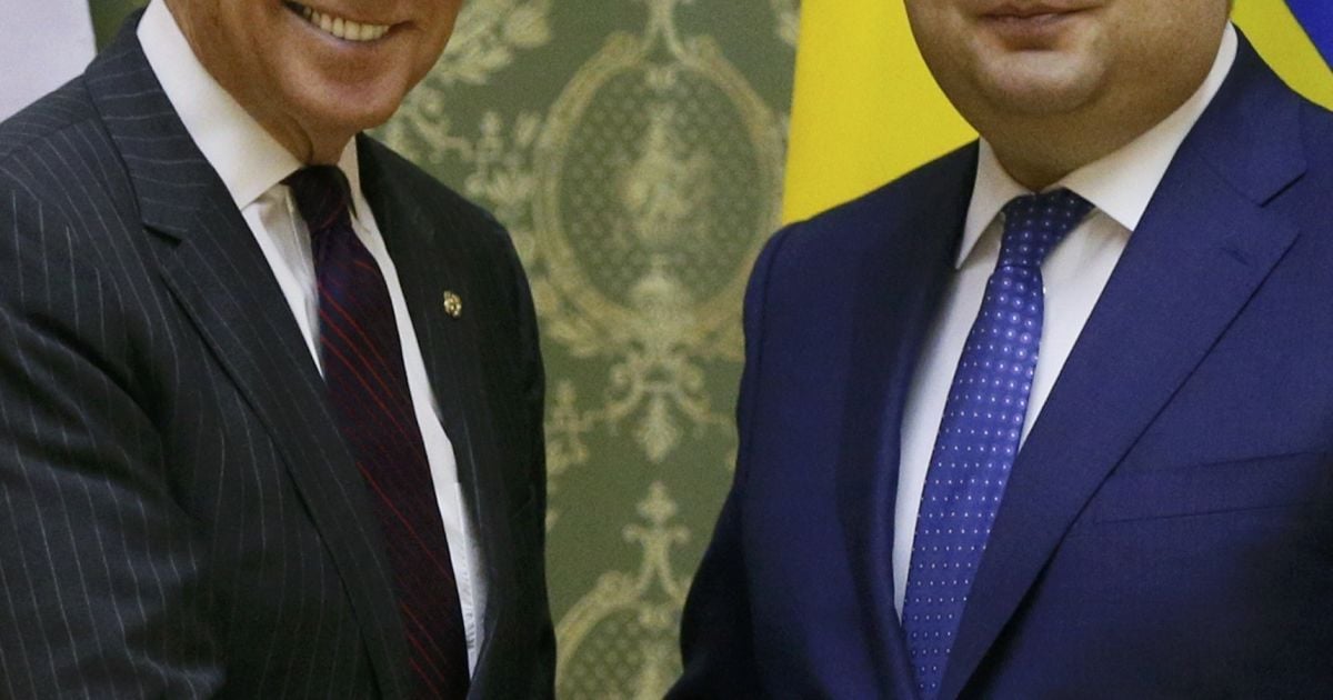 байден і гройсман_3 / © Reuters