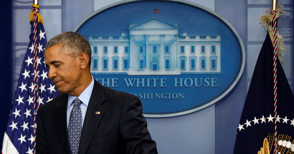 После инаугурации Трампа Обама с женой полетели в Калифорнию