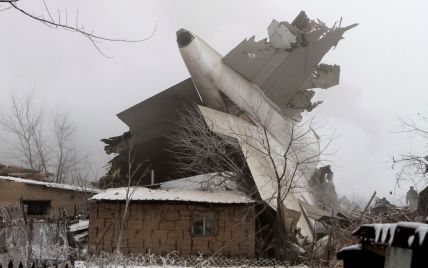 Власти Кыргызстана назвали вероятную причину жуткой катастрофы Boeing под Бишкеком