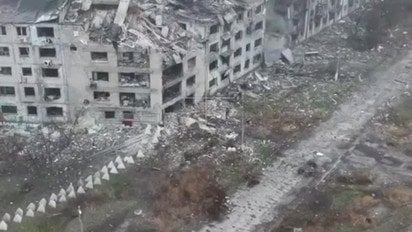 Стерненко показав відео з російськими військами у Мирнограді