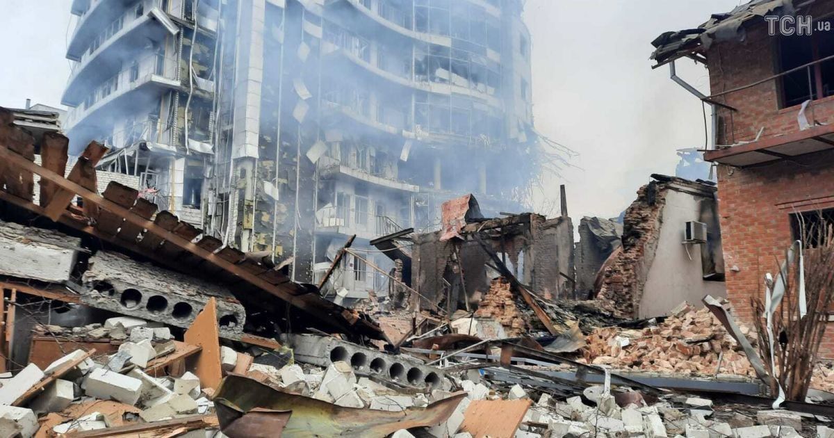 Росія частково блокує Харків та руйнує місто артилерією – Генштаб