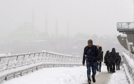 Холод атакует: мороз в Европе унес жизни 61 человека