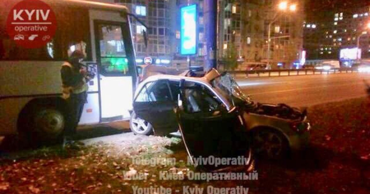 ДТП Київ автобус і Лексус_2 / © Facebook/Киев Оперативный