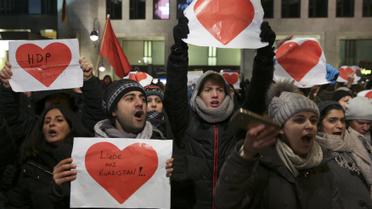 протести у берліні антиемігрантці і на підтримку мігрантів_5 / © Reuters