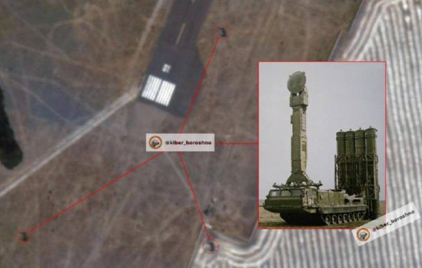Імовірніше за все, уражена була позиція С-300В / Супутниковий знімок: Телеграм-канал "КіберБорошно"