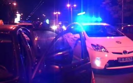 В Киеве милиция со злоумышленниками устроили "блокбастер" с гонками и стрельбой