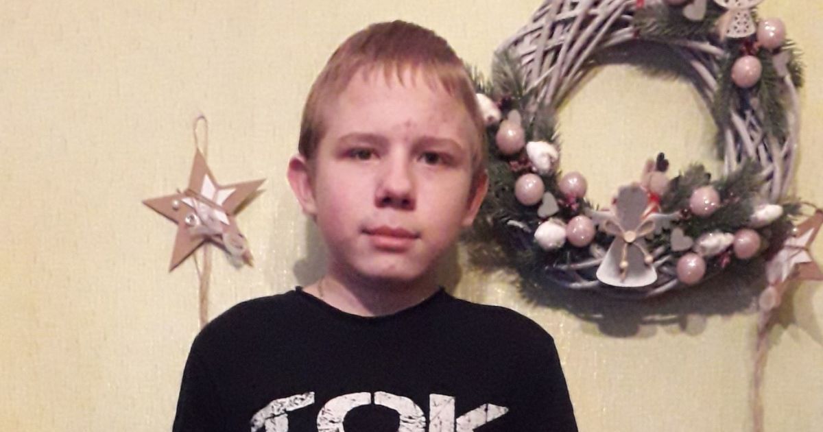 В’ячеслав мріє ходити своїми ніжками, дитині потрібна наступна операція
