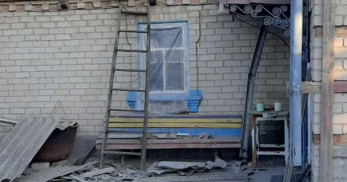 Війська Росії з "Ураганів" обстріляли мирні села Запорізького району: фото наслідків атаки