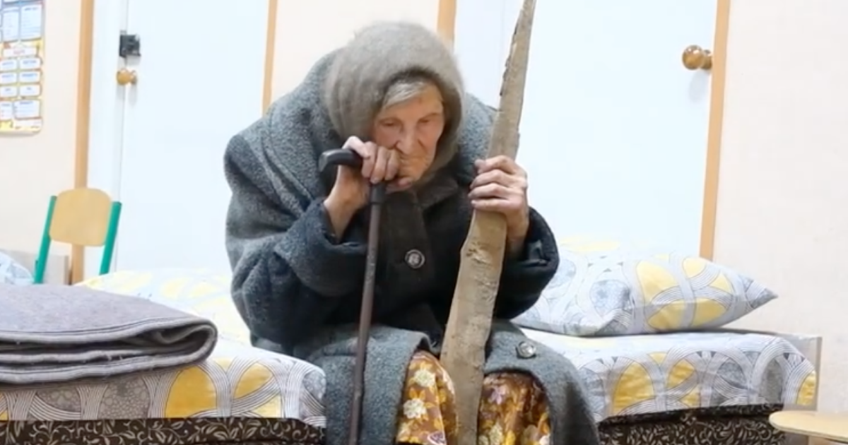 98-річна бабуся, яка самотужки вийшла з Очеретиного / Фото: скриншот