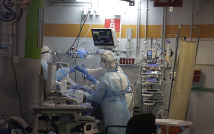 В Израиле впервые в мире после применения экспериментальных лекарств пациенты победили коронавирус