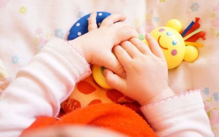 У Кривому Розі через отруєння алкоголем померла 1-річна дівчинка