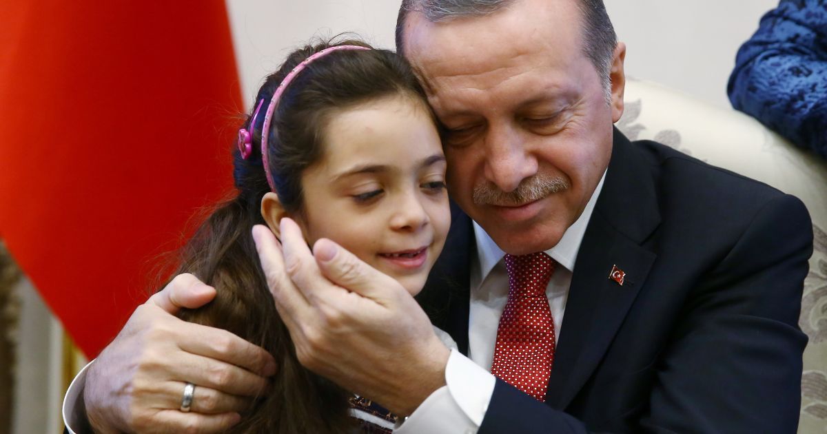 Раніше матір Бани, Фатіма, закликала Ердогана в Twitter сприяти їхньому звільненню