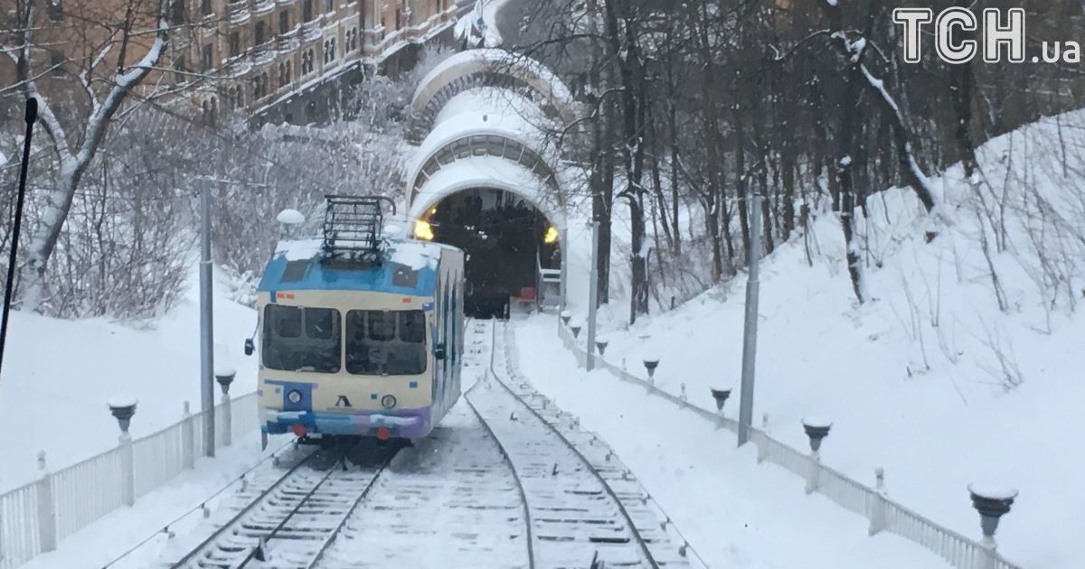 В Киеве сломался фуникулер
