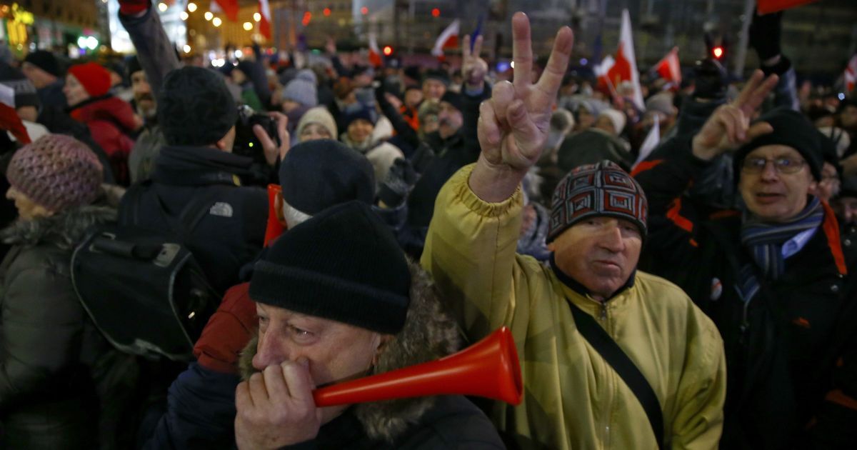 Демонстранти вимагали відставки уряду / © Reuters