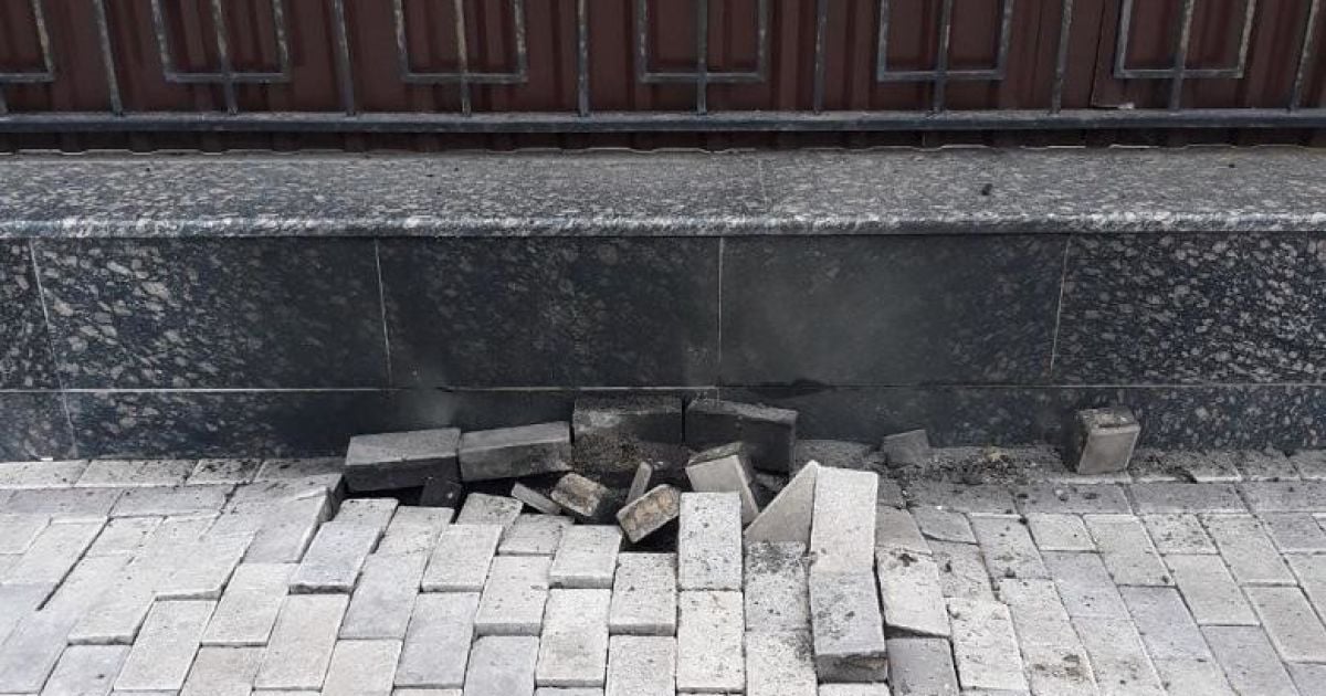 В Киеве произошел взрыв возле посольства РФ