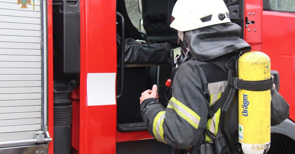 В Киеве произошел масштабный пожар: что горело