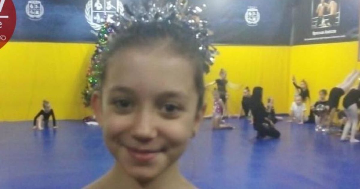 Исчезла по пути в школу: в Киеве разыскивают 11-летнюю девочку