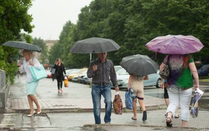 Половину Україну поливатимуть дощі з грозами. Прогноз погоди на 17 серпня