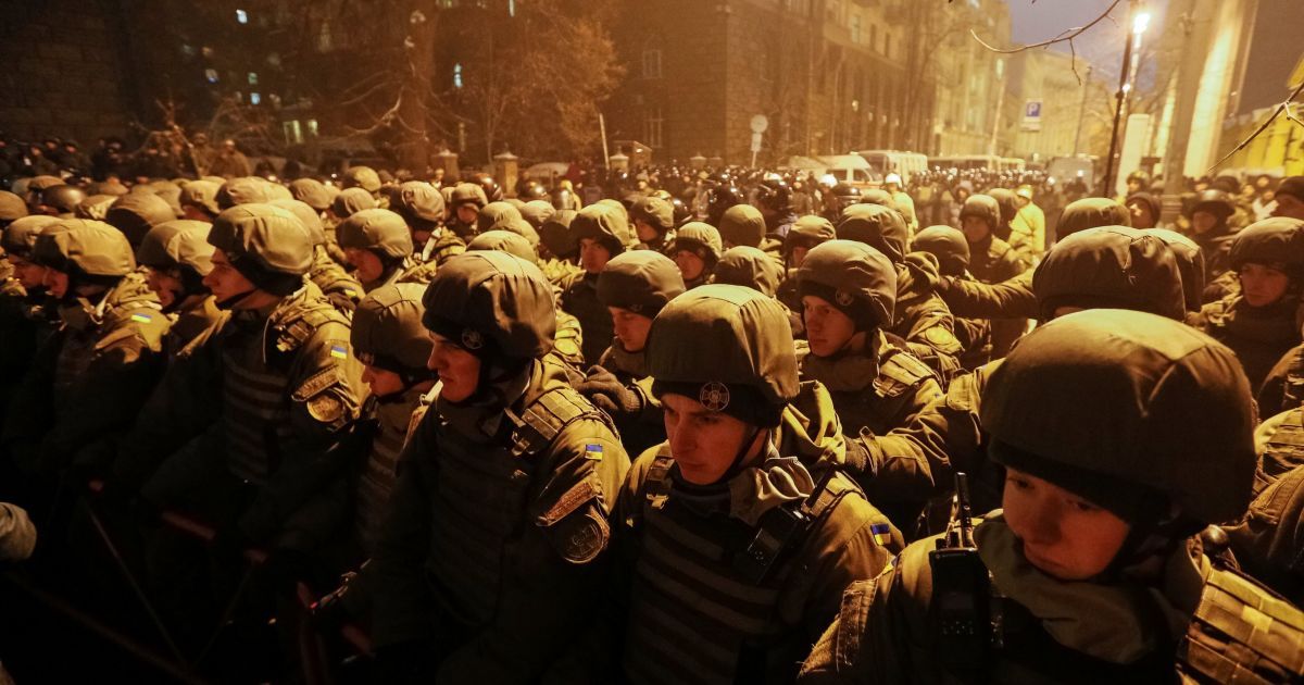 Нацгвардія на сторожі та мітинг націоналістів у Києві_1 / © Reuters