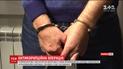 В ГПУ под усиленной охраной доставили первого задержанного
