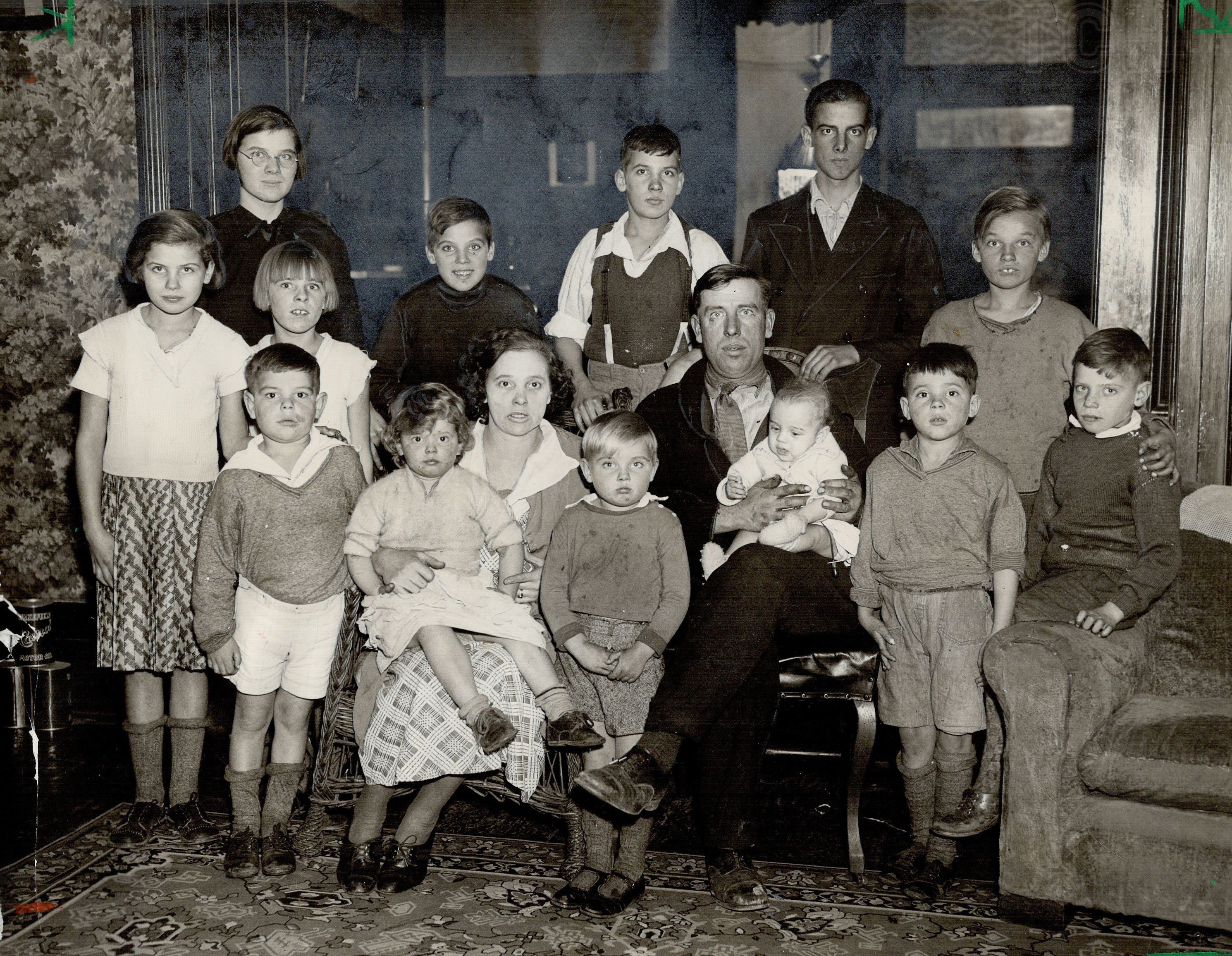 Пані Артур Голліс Тімлек народила 16 дітей, дев'ятеро з яких з'явилися на світ від жовтня 1926 року / © Getty Images