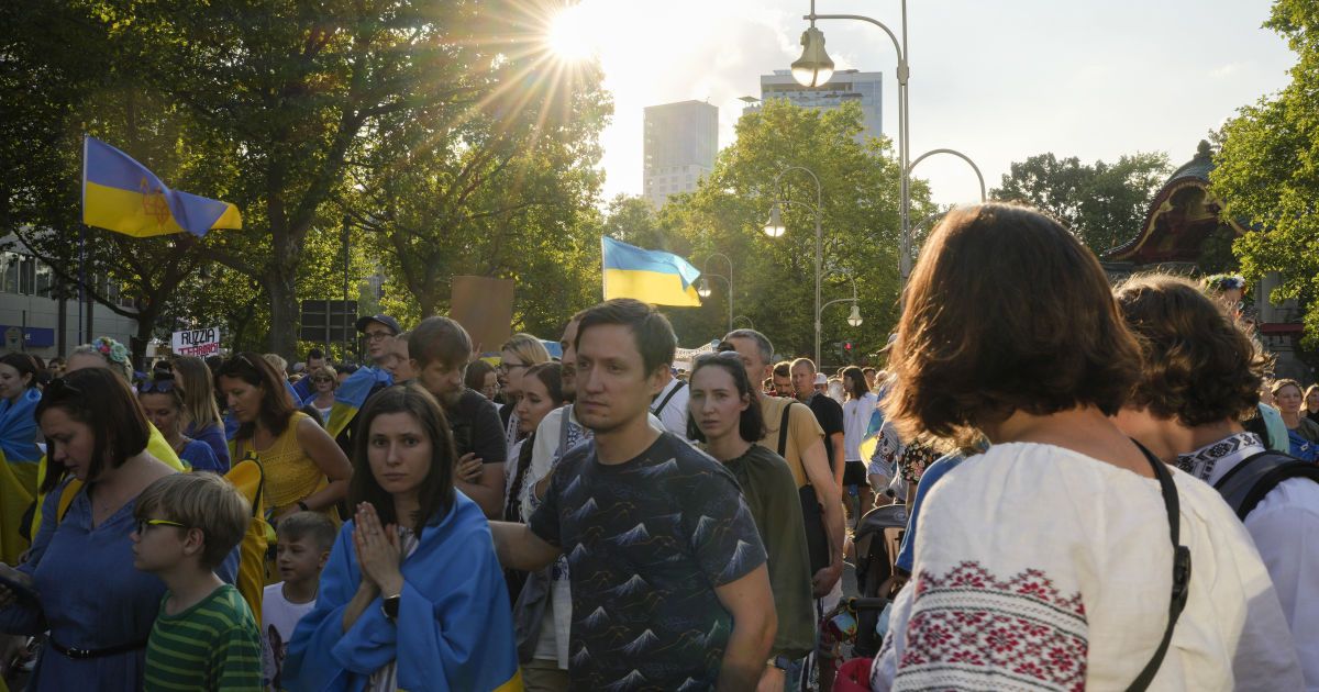 Відбувається зміна етнічного складу нації: в Інституті демографії попередили про загрозу