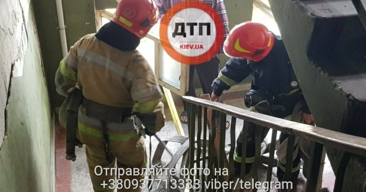 Пожежа на Симоненка в Києві_15 / © dtp.kiev.ua