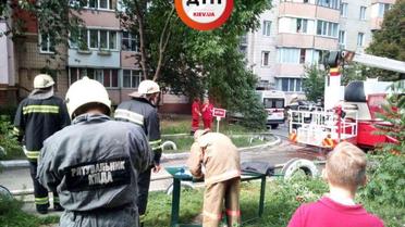 Пожежа на Симоненка в Києві_20 / © dtp.kiev.ua