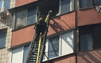Стали известны подробности смертельного пожара в многоэтажке в Киеве