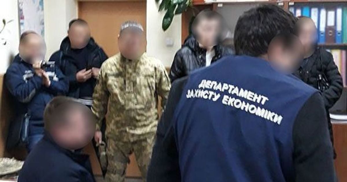 На Запоріжжі двоє прокурорів погоріли на хабарі 