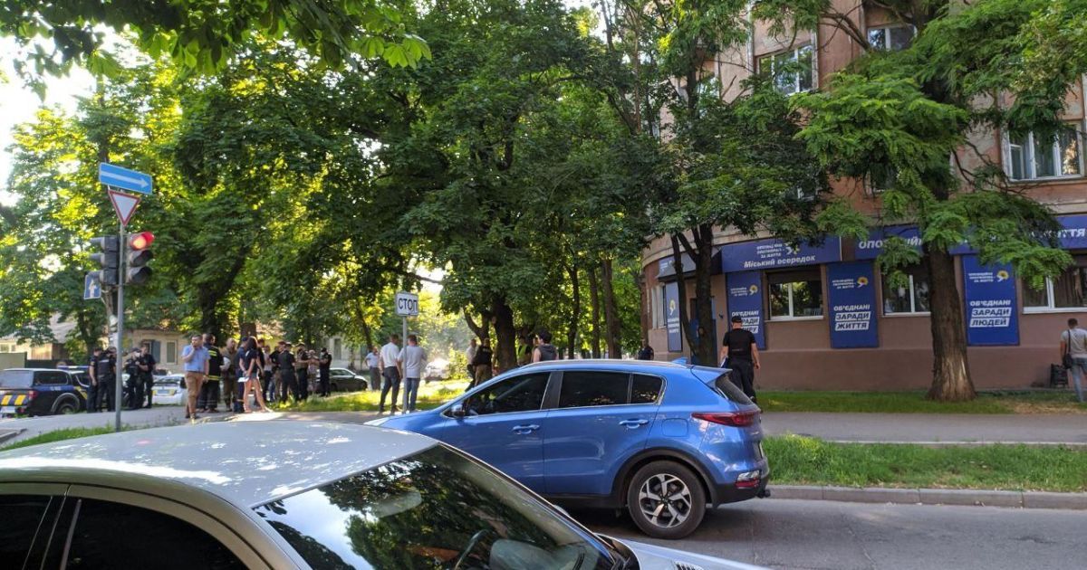 вибух в офісі ОПЗЖ у Полтаві_3 / © Полтавщина