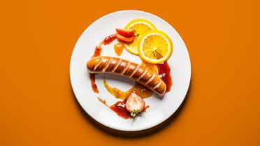 Сосиска с вареньем / © Eating for two