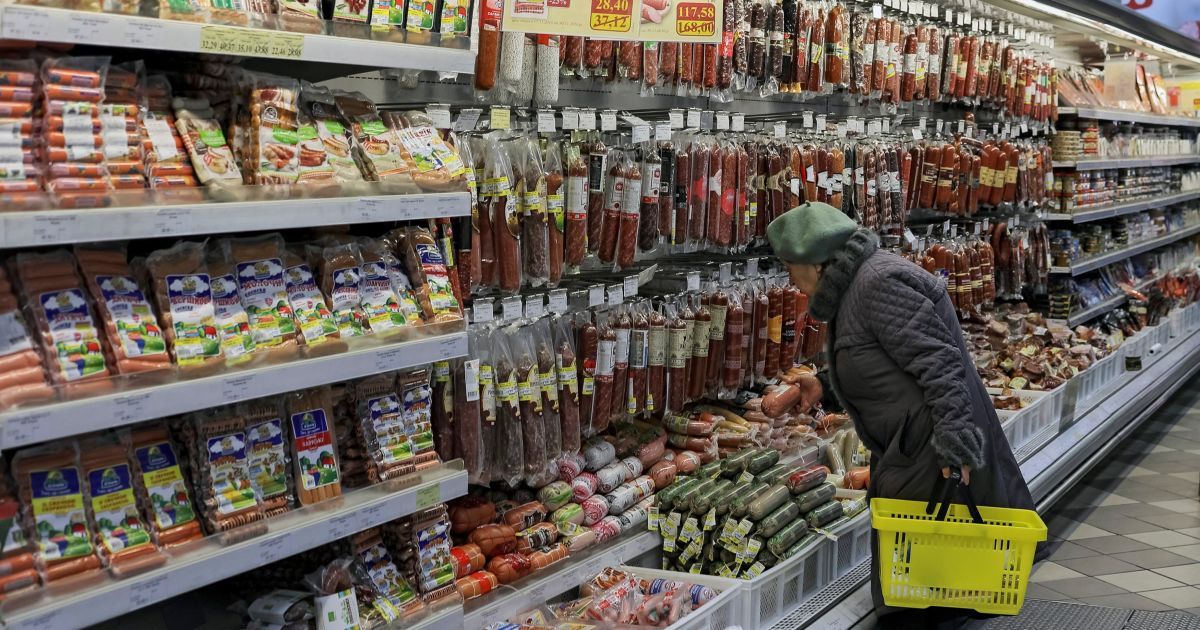 Украинцы еще больше экономят деньги и не делают крупных покупок – исследование