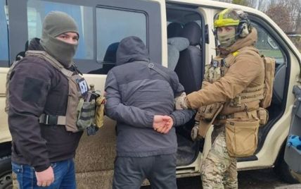 В Херсоне СБУ задержала очередную "партию" предателей, которые помогали оккупантам пытать украинцев