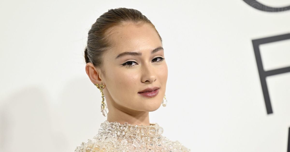 Лола Танг