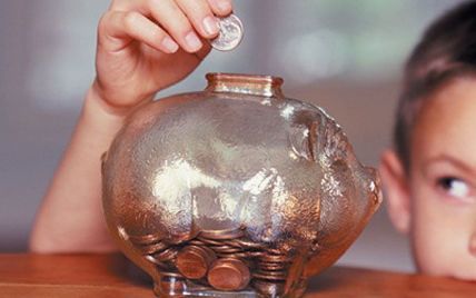 Опитування показало, на чому економлять українці